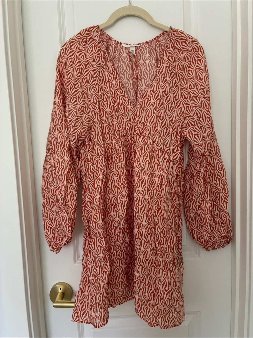 H&M Coral-Print V-Neck Blouse